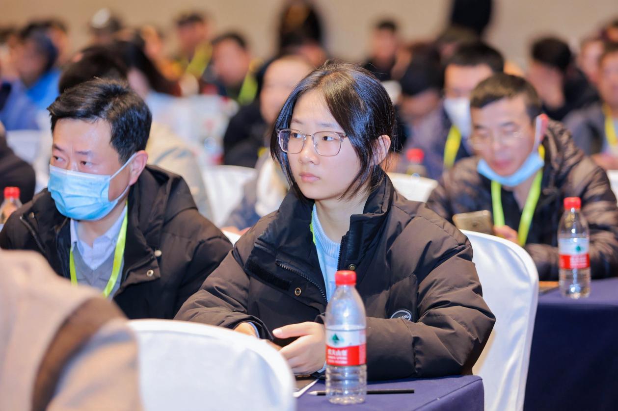 EagleTrader武汉签约大会完美收官!500+交易员共鉴历史性时刻!-第12张图片-EagleTrader EagleTrader武汉签约大会完美收官!500+交易员共鉴历史性时刻!-第12张图片-EagleTrader