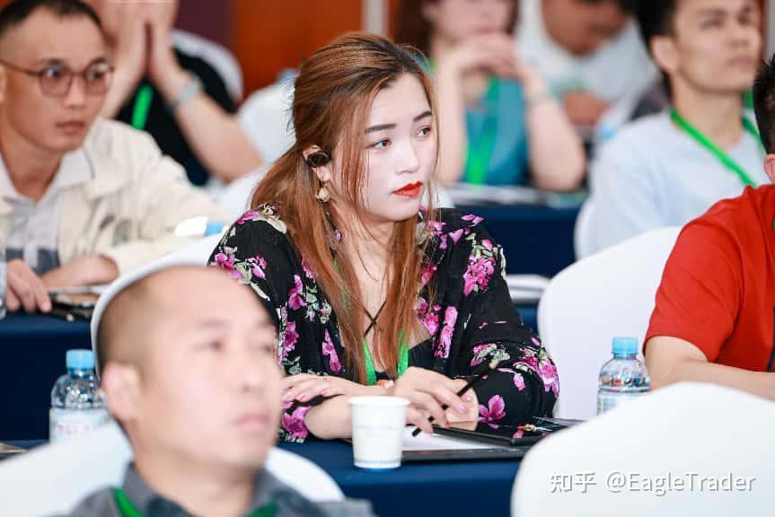 EagleTrader交易员亮相南宁峰会!以实战策略彰显专业交易风范-第6张图片-EagleTrader EagleTrader交易员亮相南宁峰会!以实战策略彰显专业交易风范-第6张图片-EagleTrader